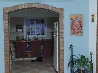 Foto 5 de Casa en venta - 3 Dormitorios 1 Baño - Cochera - 700Mts2 - Bertone, Villa General Belgrano, Córdoba