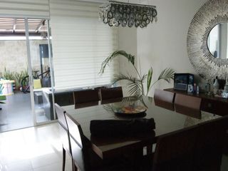 Foto 3 de Alquiler casa Tumbaco