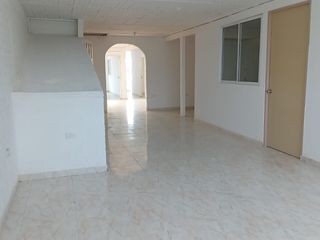 Foto 6 de !AMPLIO Y LUMINOSO APARTAMENTO  PARA ALQUILER!. Cod A6963