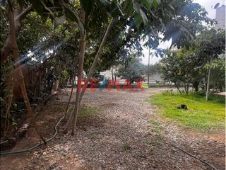Foto 9 de 🌟 ¡Oportunidad Única de Inversión! 🌟

📍 Ubicación Privilegiada: Mz. L15 Lte. 2 Virgen del Socorro - Parque Industrial, La Esperanza 13013, Perú.