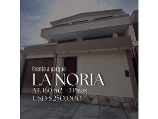 Foto 1 de VENDO LINDA CASA EN ESQUINA EN URB LA NORIA