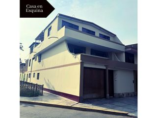 Foto 14 de VENDO LINDA CASA EN ESQUINA EN URB LA NORIA