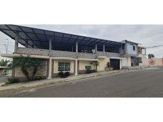 Foto 15 de En venta casa amplia sector Parroquia Eloy Alfaro Manta