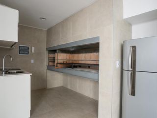 AV PELLEGRINI 1640 COCHERAS
