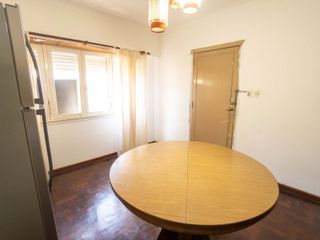 Foto 5 de VENTA CHALET 3AMB COCHERA Y FONDO. LOMAS DE ZAMORA