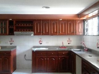Foto 9 de casa-local en arriendo/venta en ciudad jardín. Cod V13659