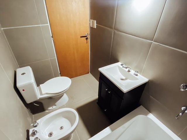 PH en venta - 1 Dormitorio 1 Baño  - 43Mts2- La Plata [FINANCIADO]