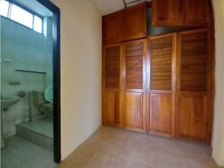 Foto 5 de Vendo fabulosa casa esquinera (suite adicional+oficina)