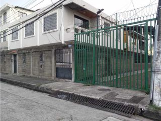 Foto 1 de Vendo fabulosa casa esquinera (suite adicional+oficina)