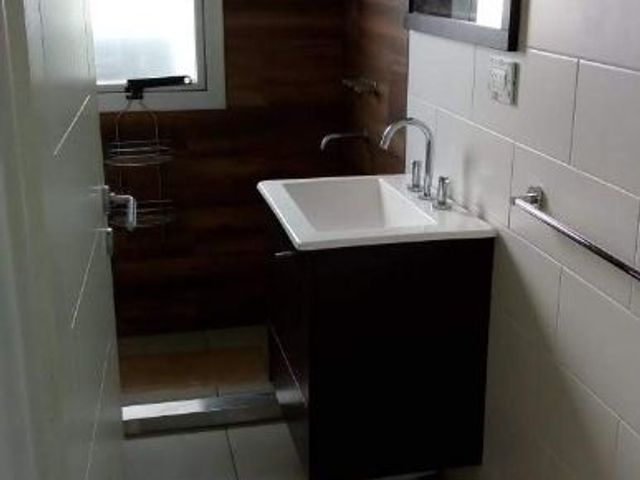 Venta De Departamento 2 Ambientes Con Cochera En Quilmes Centro