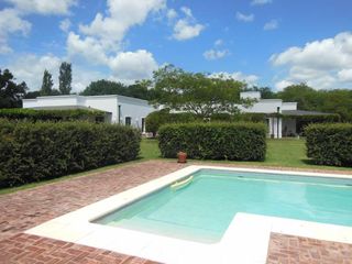 Foto 3 de EXCELENTE CASA