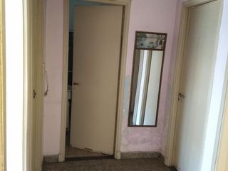 Foto 6 de Venta de Local y departamento de 4 ambientes Casanova