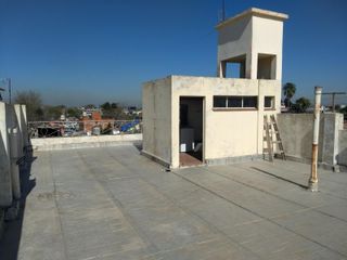 Foto 20 de Venta de Local y departamento de 4 ambientes Casanova