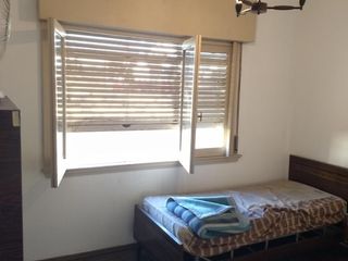 Foto 2 de Venta de Local y departamento de 4 ambientes Casanova