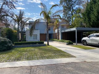 Foto 2 de Casa en Highland Park- Venta o alquiler