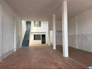 Foto 1 de bodega en arriendo en la insula. Cod A5403
