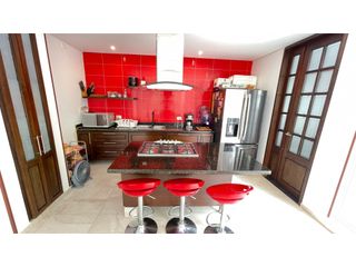 Foto 2 de VENDO CASA EN CONJUNTO A PUERTA CERRADA