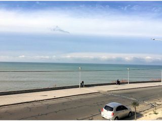 Foto 5 de ALQUILER POR TEMPORADA DE VERANO - DOS AMBIENTES FRENTE AL MAR