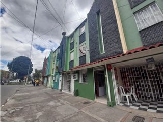 ACSI 441 Se vente casa en Bogotá