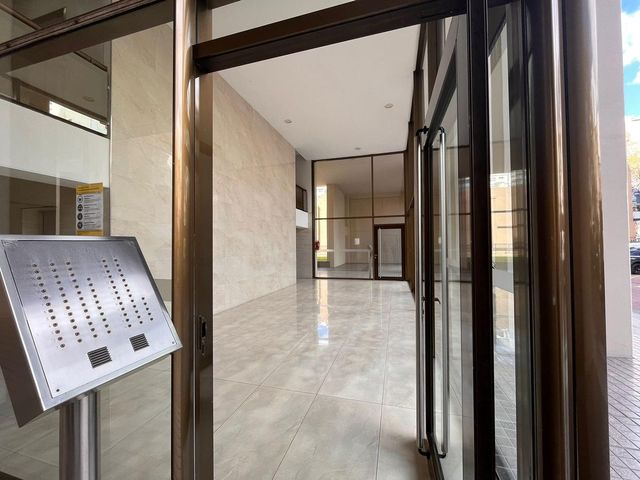 Excelente dpto 3 amb con amenities
