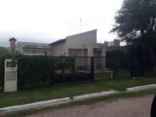 Foto 1 de VENTA DE CASA EN Juana Koslay