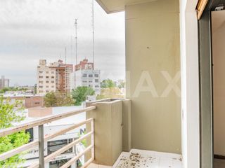 Dpto 3 dorm c/ cochera en Atlas del Parque III