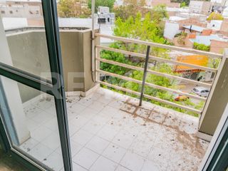 Dpto 3 dorm c/ cochera en Atlas del Parque III