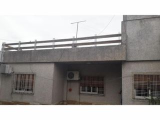 Foto 1 de Casa 4 amb, patio, terraza, Local - LOMA HERMOSA CENTRO