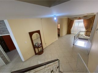 Foto 5 de Casa Rentera de venta al Norte de Manta