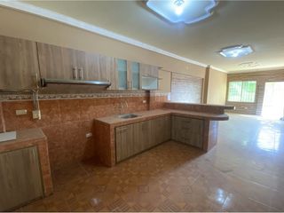 Foto 18 de Casa Rentera de venta al Norte de Manta