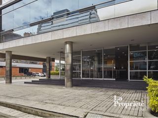 Foto 9 de oficina en arriendo en chico norte. Cod A226