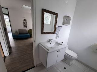 Foto 8 de oficina en arriendo en ciudad bachue. Cod A6833901
