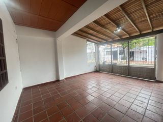 Foto 2 de casa en arriendo en el rosal. Cod A5407