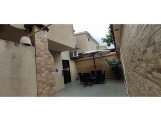 Foto 4 de VENDO HERMOSA CASA EN URBANIZACIÓN SAN ANTONIO