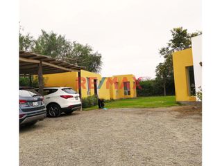 Foto 4 de Casa de Campo en Venta: Condominio La Toscana - Chincha

Ubicación: Condominio La Toscana, El Carmen, Chincha
Antigüedad: 12 años
Área de Terreno