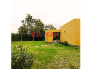 Foto 20 de Casa de Campo en Venta: Condominio La Toscana - Chincha

Ubicación: Condominio La Toscana, El Carmen, Chincha
Antigüedad: 12 años
Área de Terreno