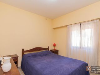 Casa en venta - 3 Dormitorios 1 Baño 2 Cocheras - 96Mts2 - City Bell, La Plata