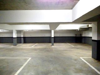Foto 3 de OPORTUNIDAD!!! VENTA COCHERAS HOLMBERG ON EN LA NUEVA Y RENOVADA URQUIZA JOVEN