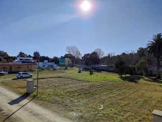 Terrenos en venta -  423,40mts2 - Village El Molino, Villa Elisa, La Plata