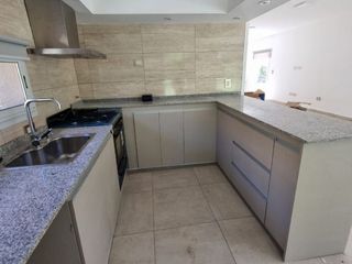Foto 5 de VENTA DE CASA EN Juana Koslay