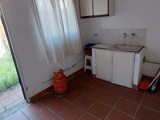 Departamento en venta - 2 dormitorios 2 baños - cochera - 130 mts2 - Mar Del Tuyu