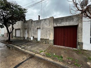 Vendo Casa con 3 habitaciones en Concepción del Uruguay, Entre Ríos.