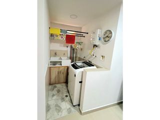 (J) Apartamento en venta Almería