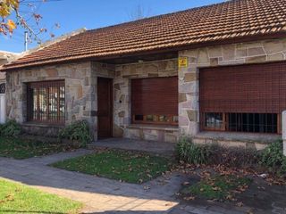 Foto 14 de Venta de Casa 5 ambientes en Colina de Peralta Ramos