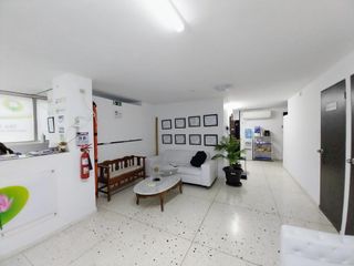Foto 2 de oficina en venta en alto prado. Cod V11401