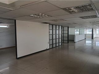 Foto 7 de bodega en arriendo en la floresta. Cod A51561