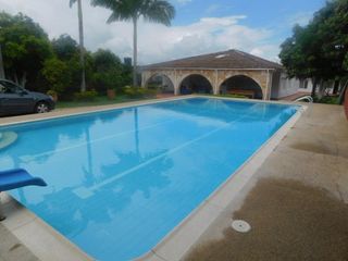 Foto 1 de casa campestre en venta en chinauta. Cod V100138