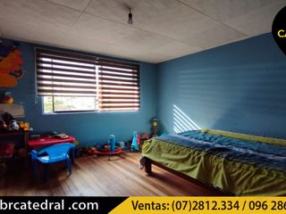 Villa Casa Edificio de venta en Remigio Crespo- calle Matovelle – código:20642