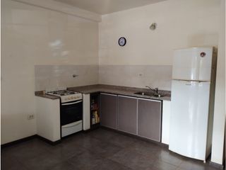 Foto 5 de DEPARTAMENTO CENTRICO EN EL BOLSON CA-286