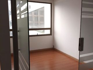 Foto 11 de oficina en arriendo en chico. Cod A51334